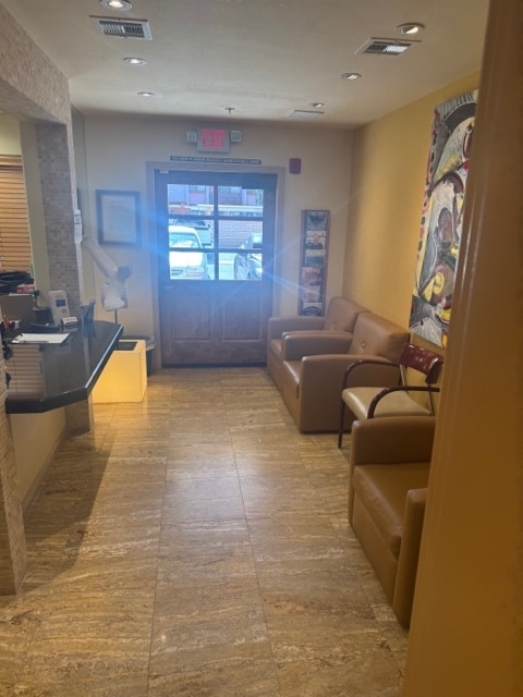 72650 Fred Waring Rd, Palm Desert, CA 92260 - Unité 109, 110A, 110B - - Photo intérieure - Image 2 of 11