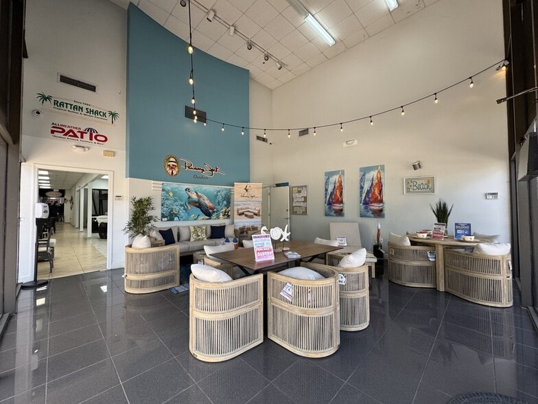 4900 NW 167th St, Miami Gardens, FL for sale - Building Photo - Image 3 of 21