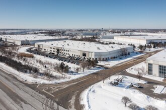 455 Gibraltar Dr, Bolingbrook, IL - Aerial map view