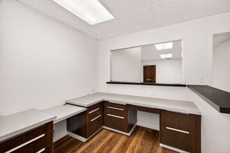 572 Rio Lindo Ave, Chico, CA for lease Interior Photo- Image 2 of 7