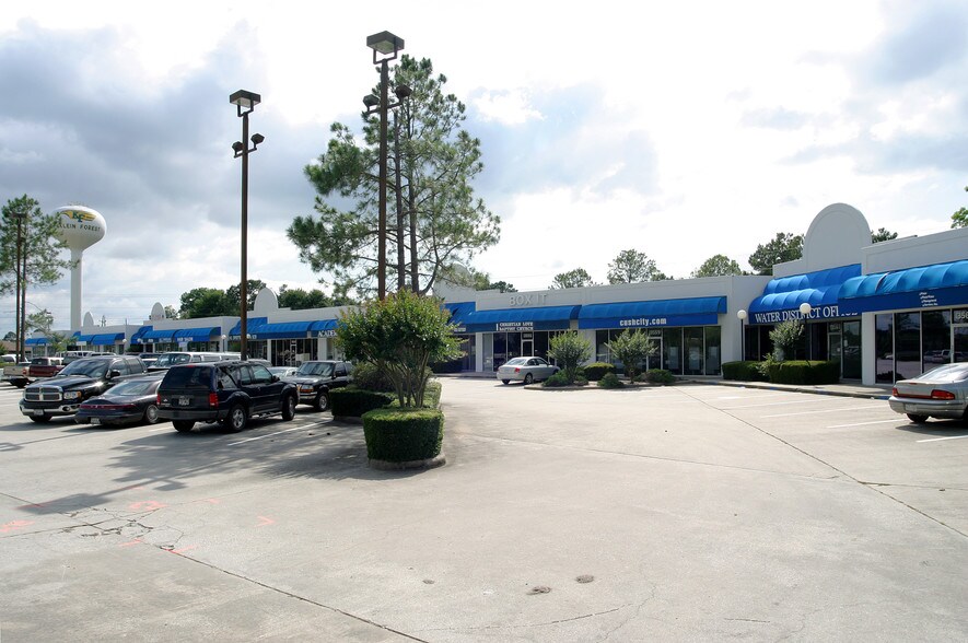 13543 Bammel North Houston Rd, Houston, TX for lease - Primary Photo - Image 1 of 5