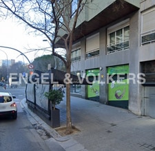 Retail in Barcelona, Barcelona for lease Interior Photo- Image 1 of 19