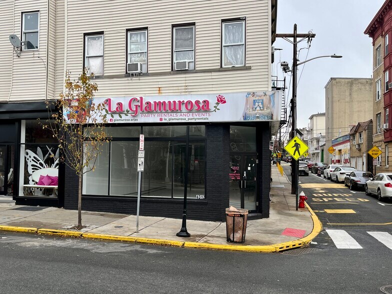 4312 Kennedy Blvd, Union City, NJ à vendre - Photo du bâtiment - Image 2 de 14