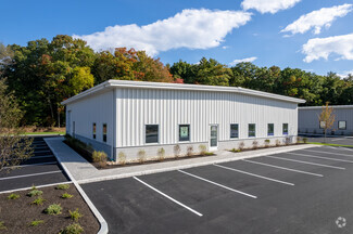 Plus de détails pour 88 Airport Blvd, Marlborough, MA - Industriel à vendre