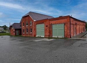 1801 E Oliver St, Baltimore, MD for lease Building Photo- Image 1 of 6