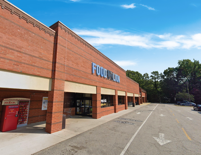 15700-15710 Jefferson Davis Hwy, Colonial Heights, VA for lease - Building Photo - Image 3 of 5