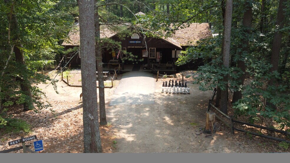 12 W Shore Park Rd, Kingston, NH à vendre - Photo du bâtiment - Image 3 de 28