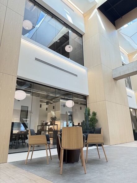 4835 S Highland Dr, Holladay, UT for lease - Building Photo - Image 2 of 16