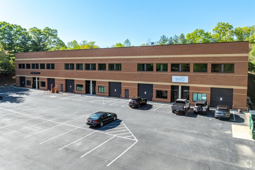 2001-2003 Commerce Park Dr, Annapolis, MD for sale - Building Photo - Image 2 of 6