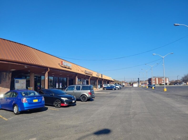 4050-4140 W 87th St, Hometown, IL for lease - Building Photo - Image 3 of 8