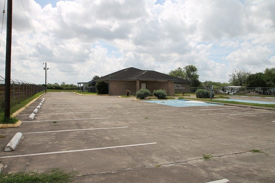 5446 N FM 493, Donna, TX à vendre - Photo du bâtiment - Image 3 de 17