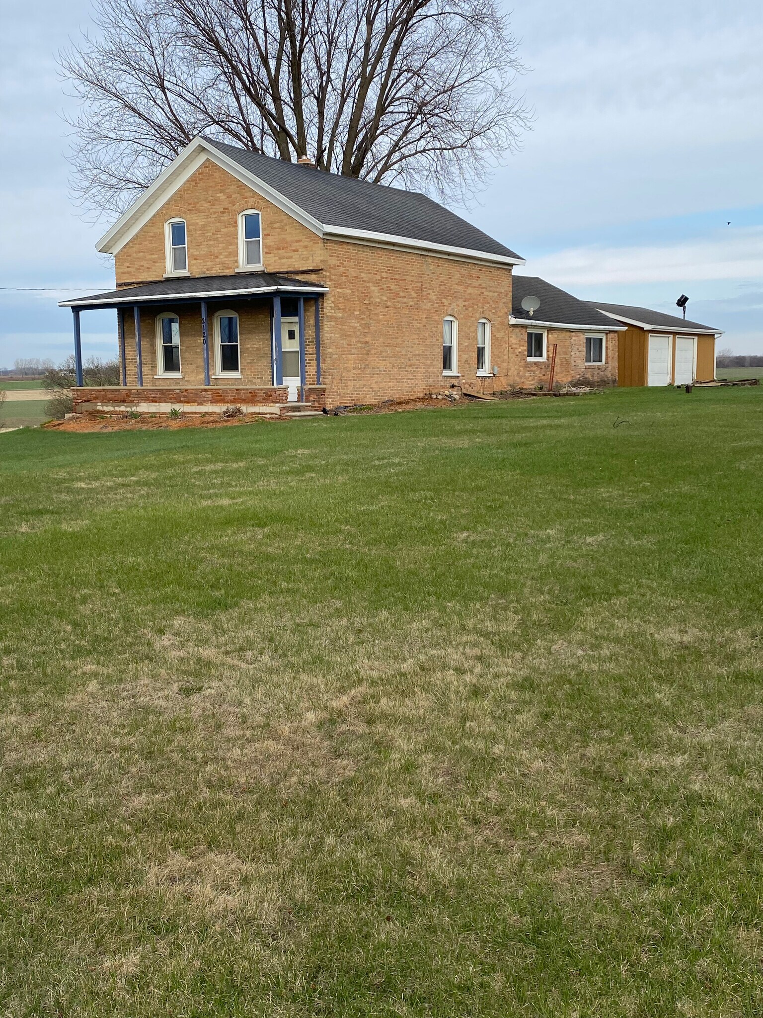 2120 Mid Valley Dr, De Pere, WI à vendre Photo du bâtiment- Image 1 de 1