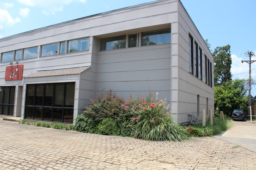 771 E Brookhaven Cir, Memphis, TN for lease - Building Photo - Image 2 of 9