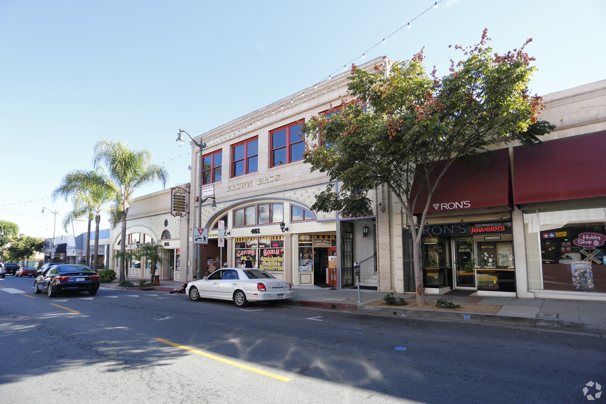 461 W 6th St, San Pedro, CA for lease Primary Photo- Image 1 of 10