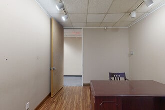 15425 North Fwy, Houston, TX à louer Numérisation 3D de Matterport- Image 1 de 6