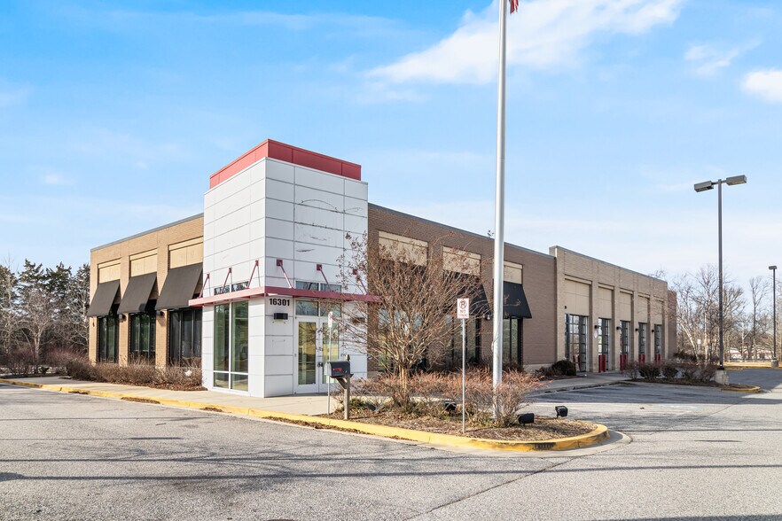 16301 Crain Hwy, Brandywine, MD for lease - Primary Photo - Image 1 of 8