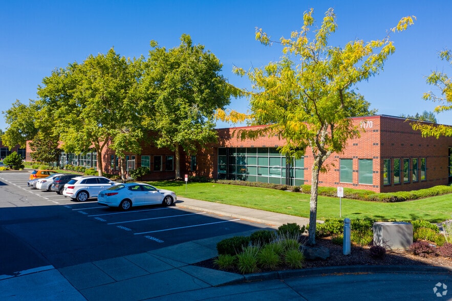 9170 NE Turing Ct, Beaverton, OR for sale - Building Photo - Image 2 of 3
