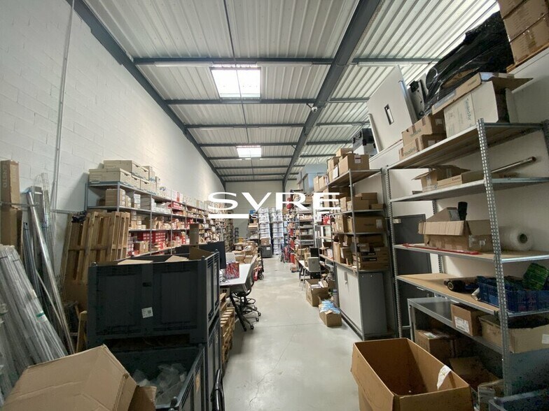 Flex in Rousset for lease - Interior Photo - Image 2 of 6
