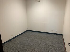 350 Houbolt Rd, Joliet, IL à louer Photo intérieure- Image 2 de 3