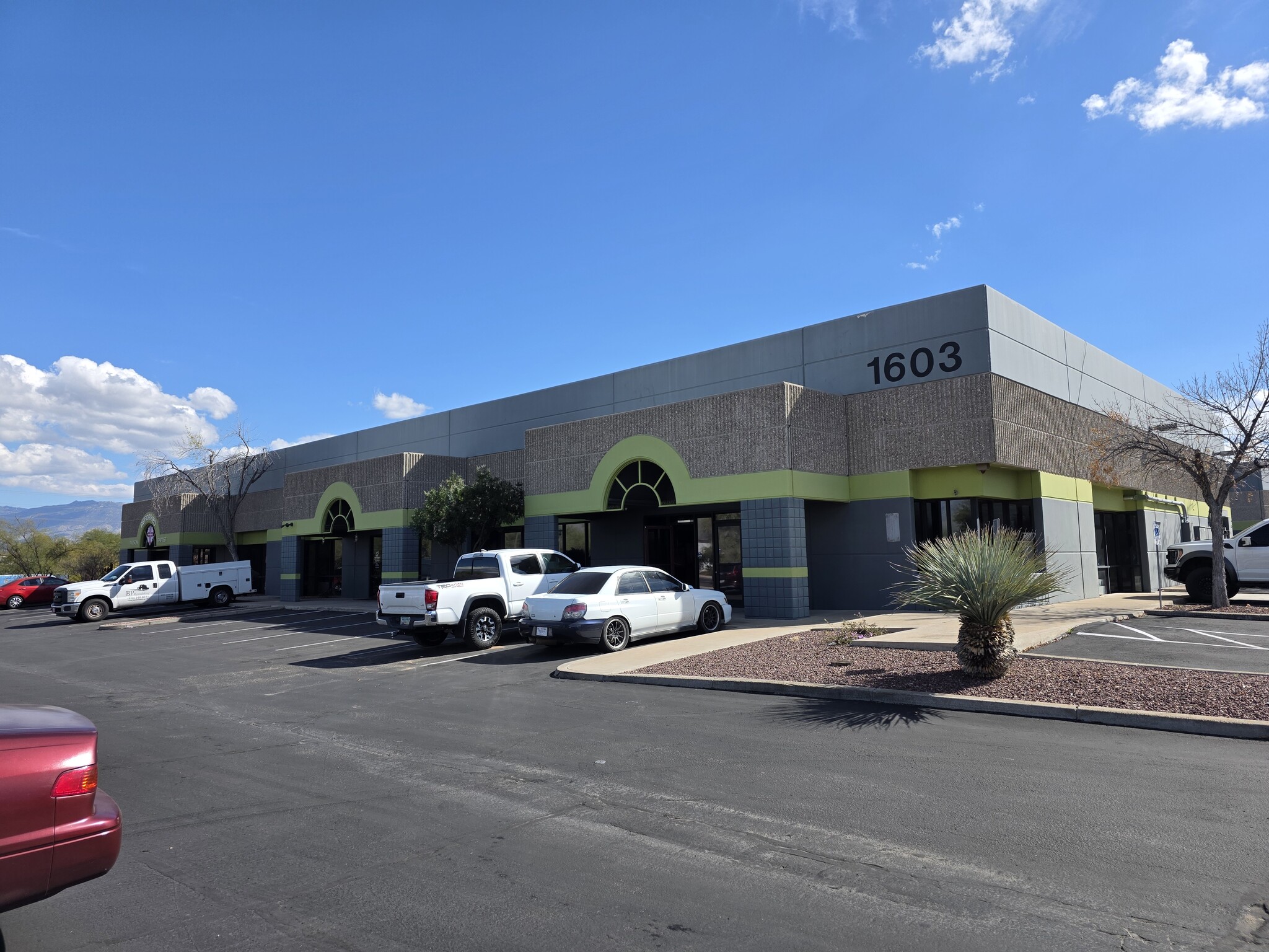 1603 S Eastside Loop, Tucson, AZ à louer Photo intérieure- Image 1 de 2