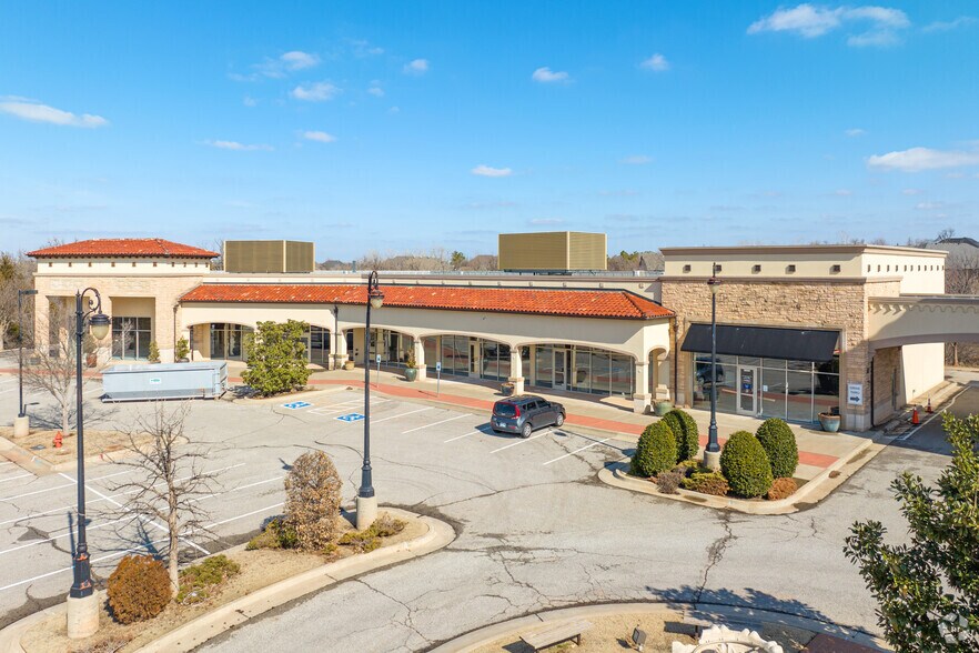 15300 N Western Ave, Edmond, OK à louer - Photo du bâtiment - Image 3 de 6