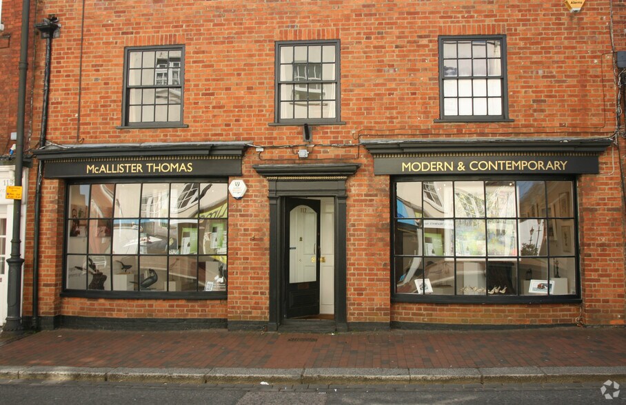 117 High St, Godalming à louer - Photo du bâtiment - Image 2 de 4