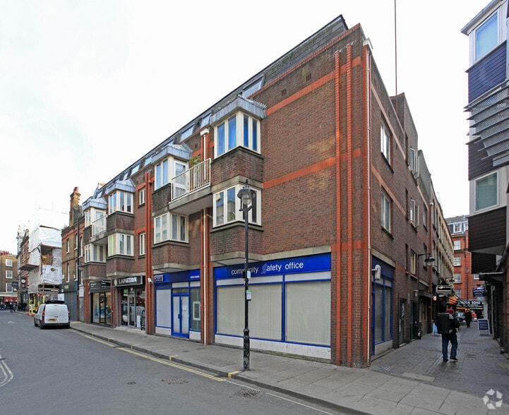 24-26 Peter St, London for lease - Primary Photo - Image 1 of 2