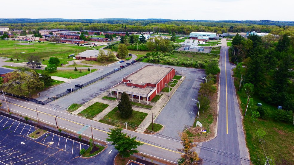 4 Macarthur Ave, Devens, MA for sale - Building Photo - Image 1 of 1