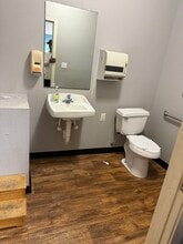 6570 Caroline St, Milton, FL for lease Interior Photo- Image 1 of 5