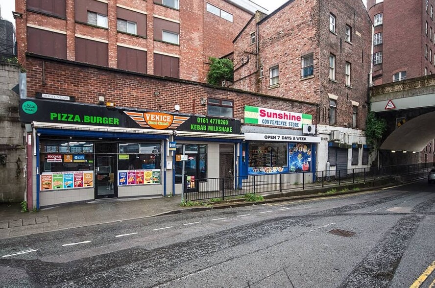 45-47 Mersey Sq, Stockport for sale - Building Photo - Image 1 of 5