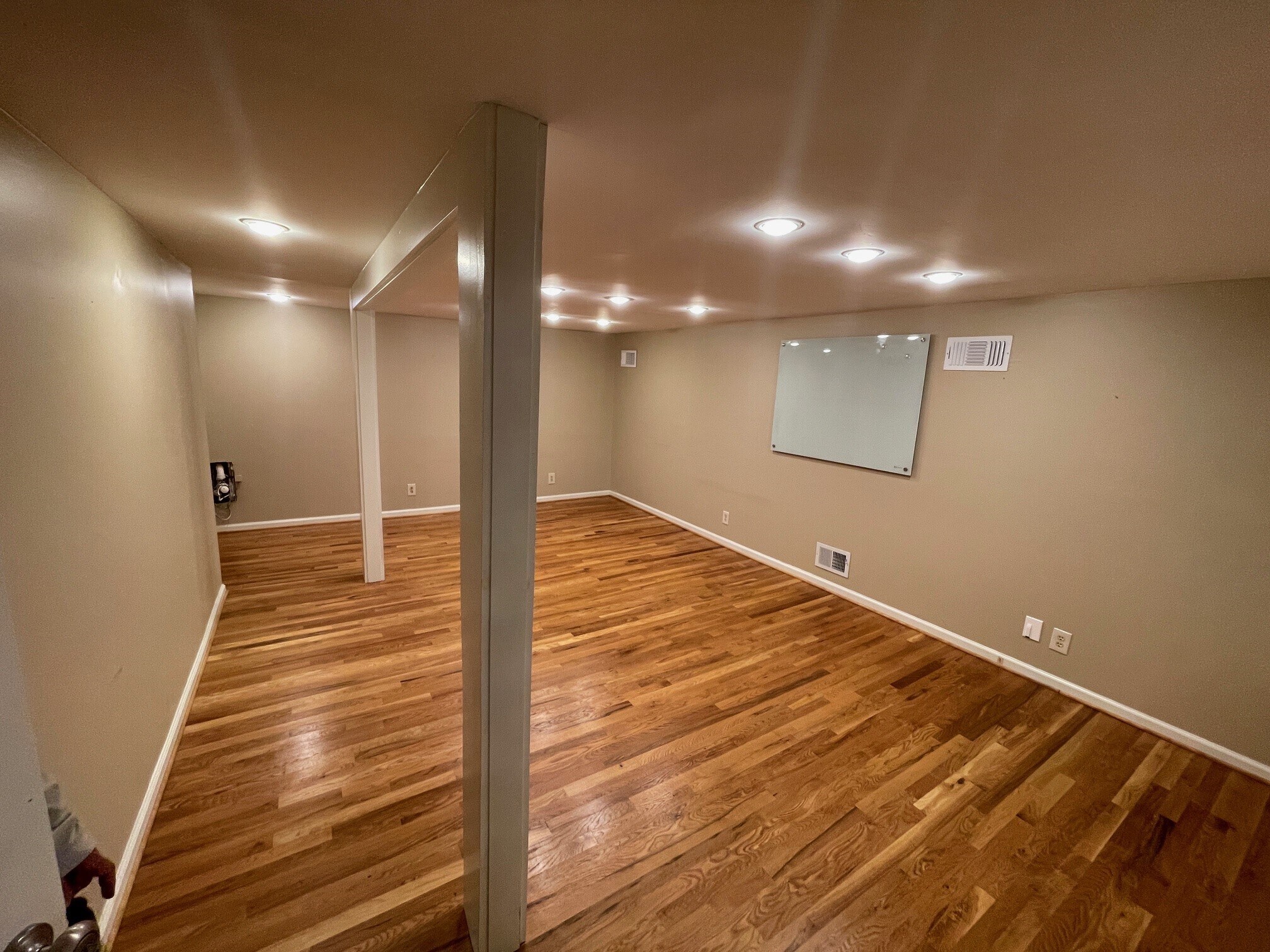 203 E Side Sq, Huntsville, AL for lease Interior Photo- Image 1 of 3