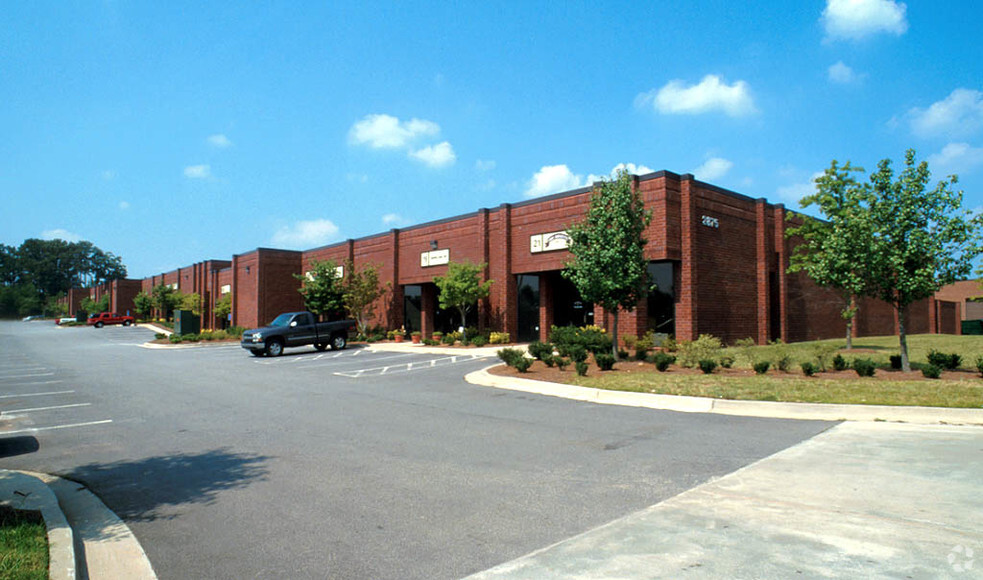 2875 N Berkeley Lake Rd NW, Duluth, GA for lease - Building Photo - Image 2 of 5