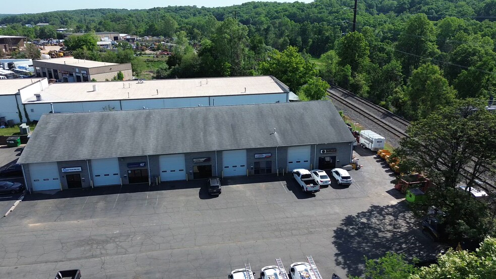 9208 Venture Ct, Manassas Park, VA for sale - Commercial Listing Video - Image 2 of 9
