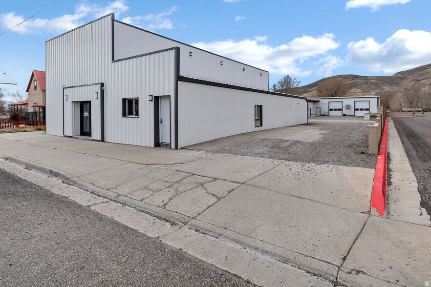 46 S Center St, Elsinore, UT for sale - Building Photo - Image 2 of 55