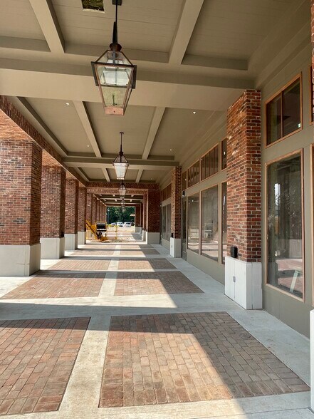 2014 Provenance Pl Blvd, Shreveport, LA à louer - Photo du bâtiment - Image 2 de 5