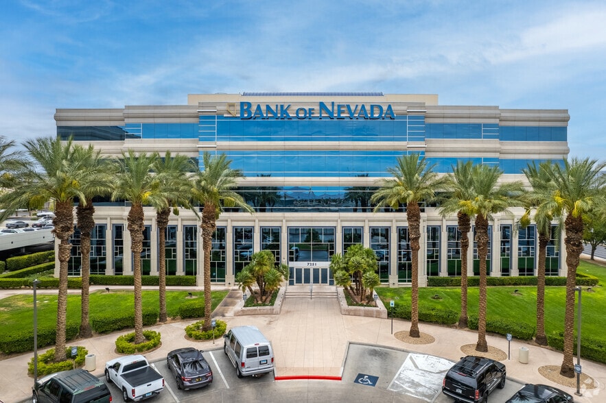 7251 W Lake Mead Blvd, Las Vegas, NV for sale - Building Photo - Image 3 of 42