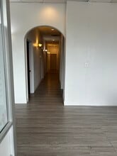 120 NW Miller Ave, Gresham, OR for lease Interior Photo- Image 2 of 8