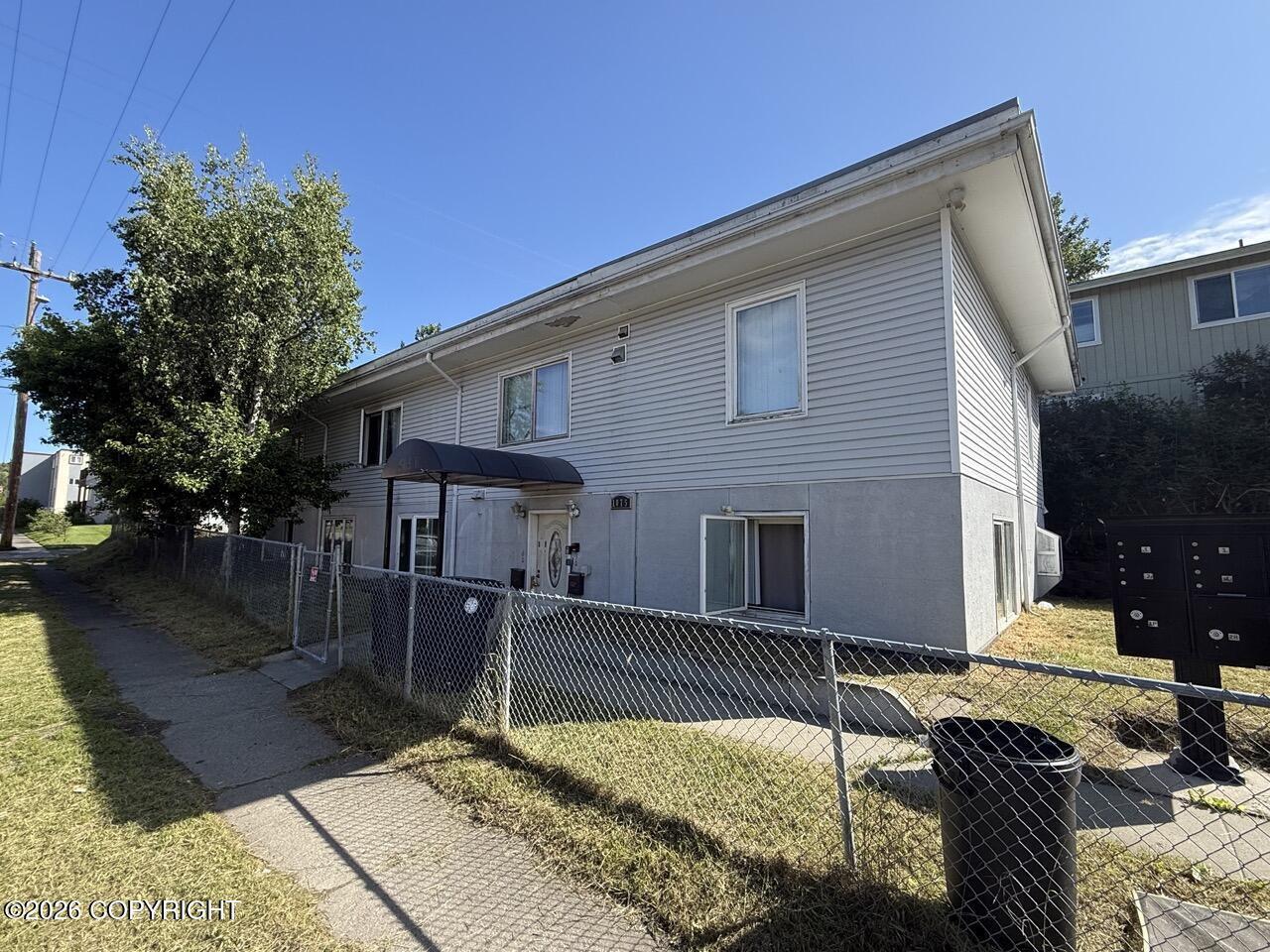1075 Eagle St, Anchorage, AK à vendre Photo principale- Image 1 de 18