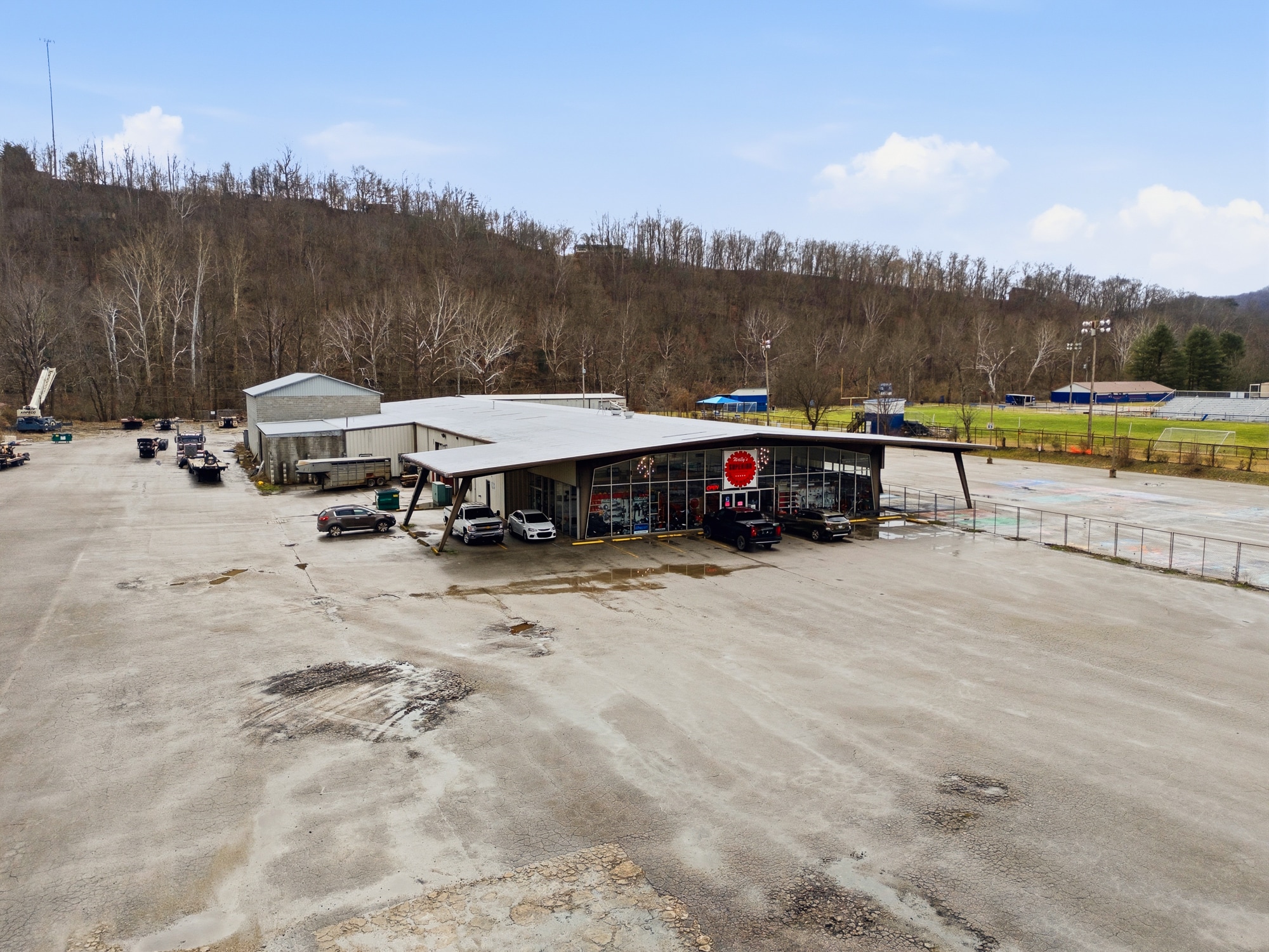5100 Elk River Rd N, Elkview, WV for sale Primary Photo- Image 1 of 25