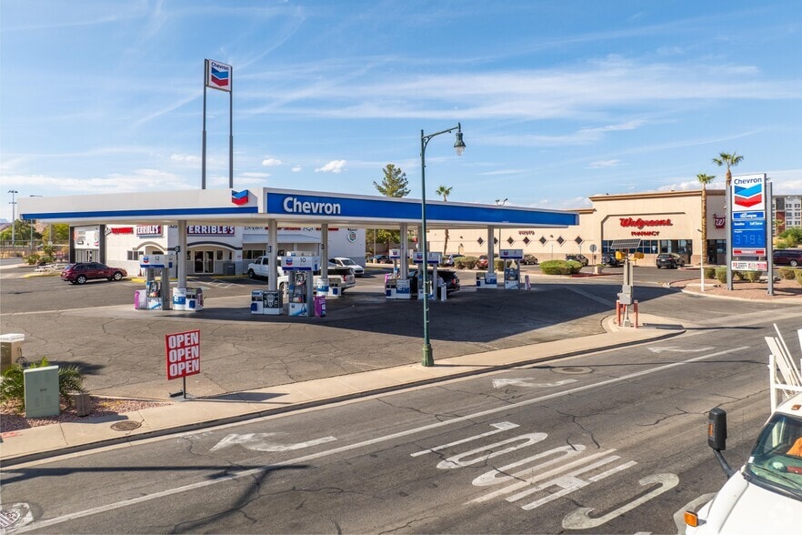 325 N Sandhill Blvd, Mesquite, NV for sale - Building Photo - Image 3 of 20