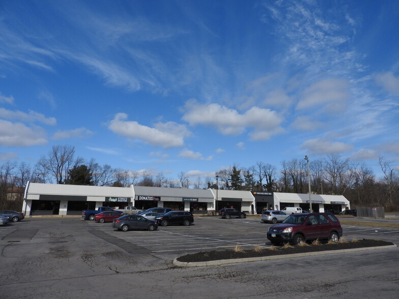 7510-7536 E Main St, Reynoldsburg, OH à louer - Photo principale - Image 1 de 5