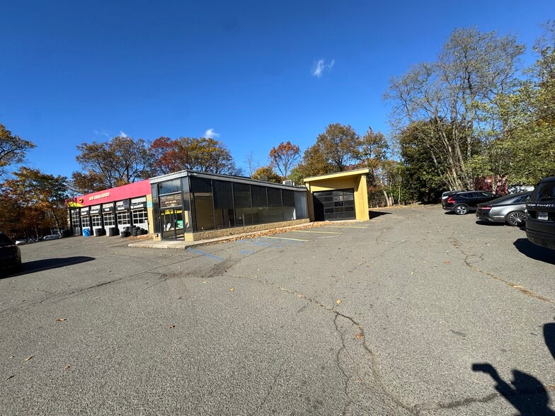412 Route 59, Monsey, NY for lease - Building Photo - Image 2 of 6
