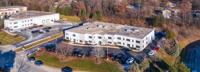 More details for 1121 Marlin Ct, Waukesha, WI - Office, Industrial for Lease