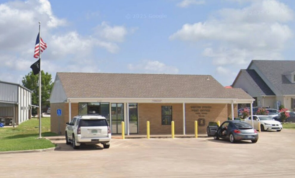 909 W Holiday Dr, Fate, TX for sale Primary Photo- Image 1 of 2
