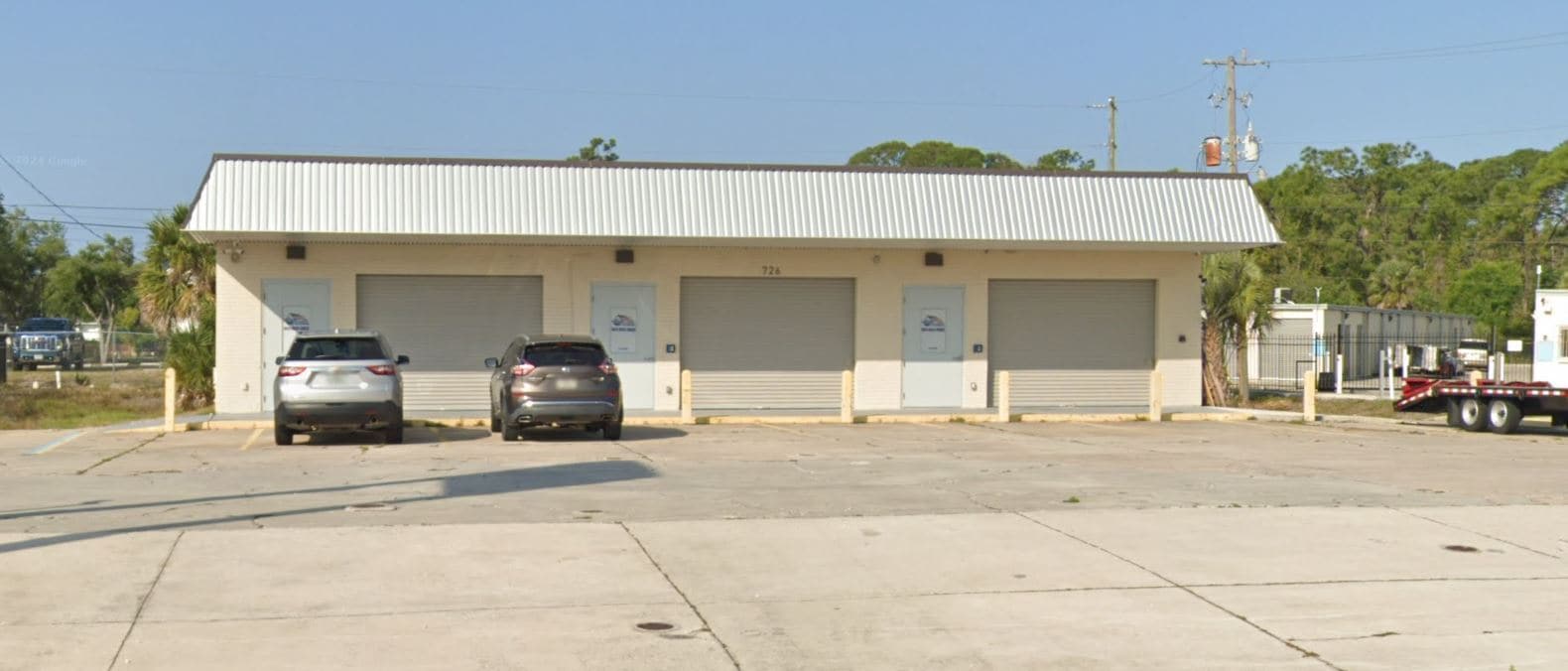 726 N Indiana Ave, Englewood, FL for lease Building Photo- Image 1 of 3