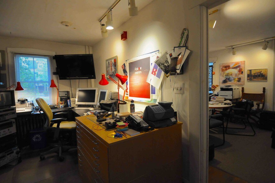 393-395 Massachusetts Ave, Arlington, MA à vendre - Photo du bâtiment - Image 3 de 19