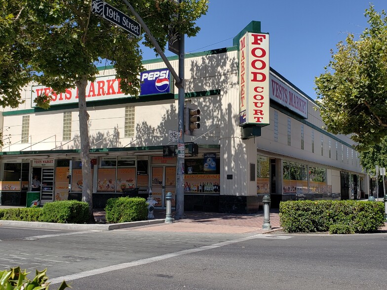 1831 Chester Ave, Bakersfield, CA for sale - Building Photo - Image 1 of 1