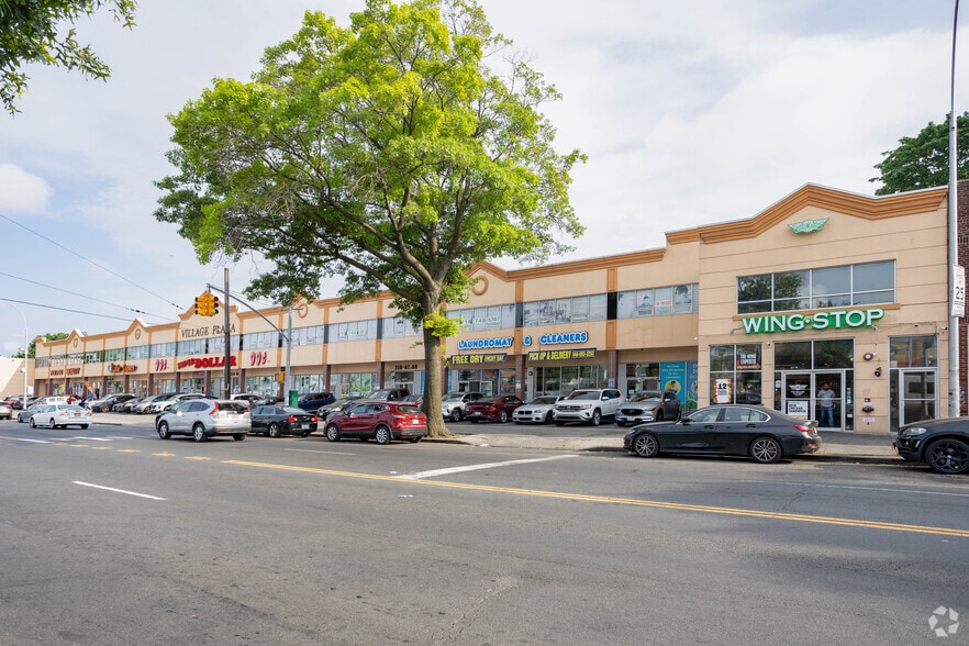 217-90-218-20 Hempstead Ave, Queens Village, NY for lease - Building Photo - Image 1 of 14