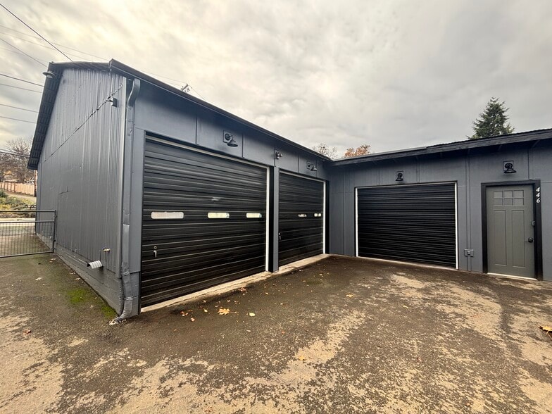 446 McClaine St, Silverton, OR for lease - Building Photo - Image 3 of 49