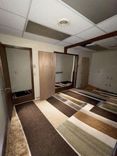 705 Main St, Slatington, PA for lease Interior Photo- Image 2 of 8